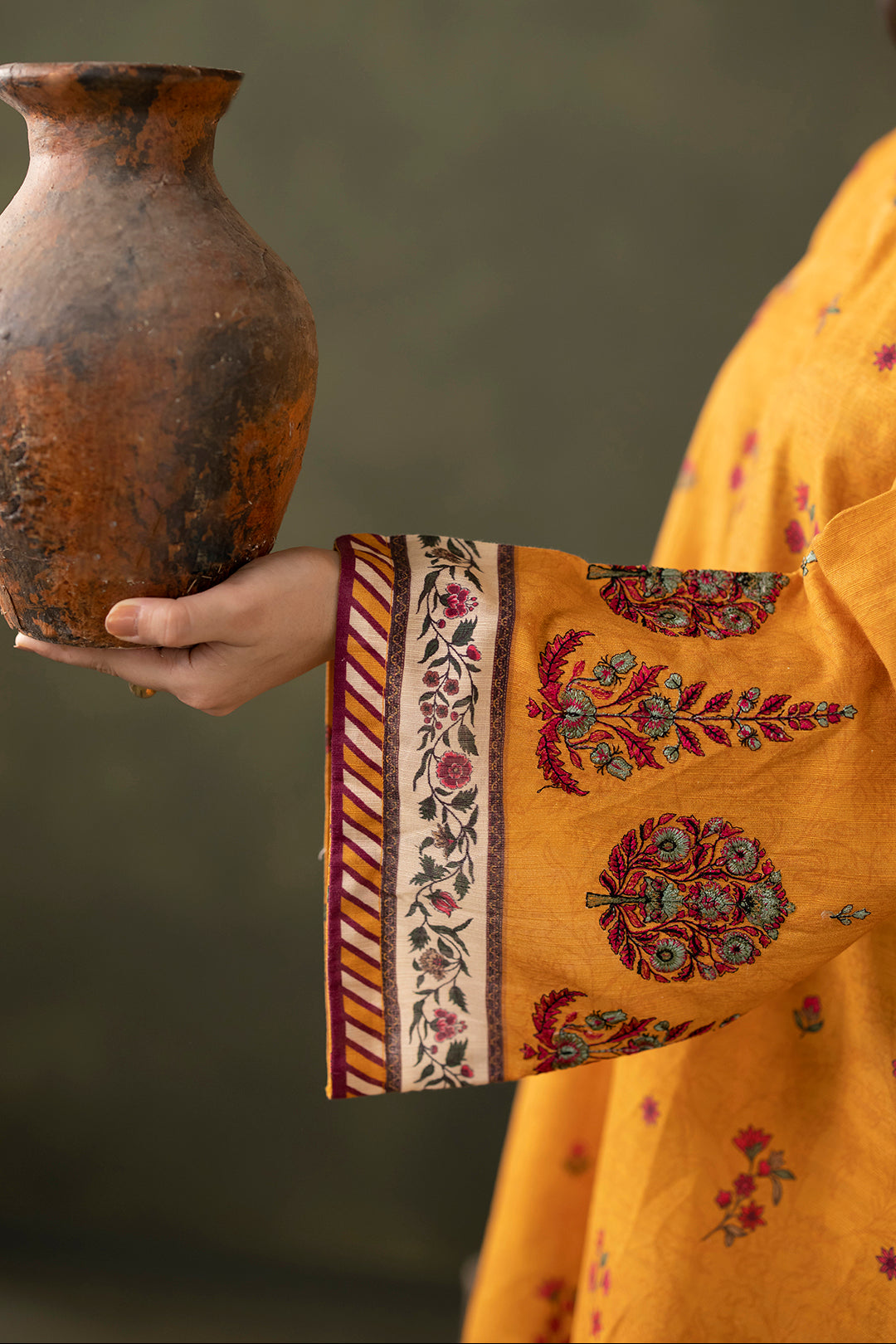 Embroidered Shirt Shalwar - 0178