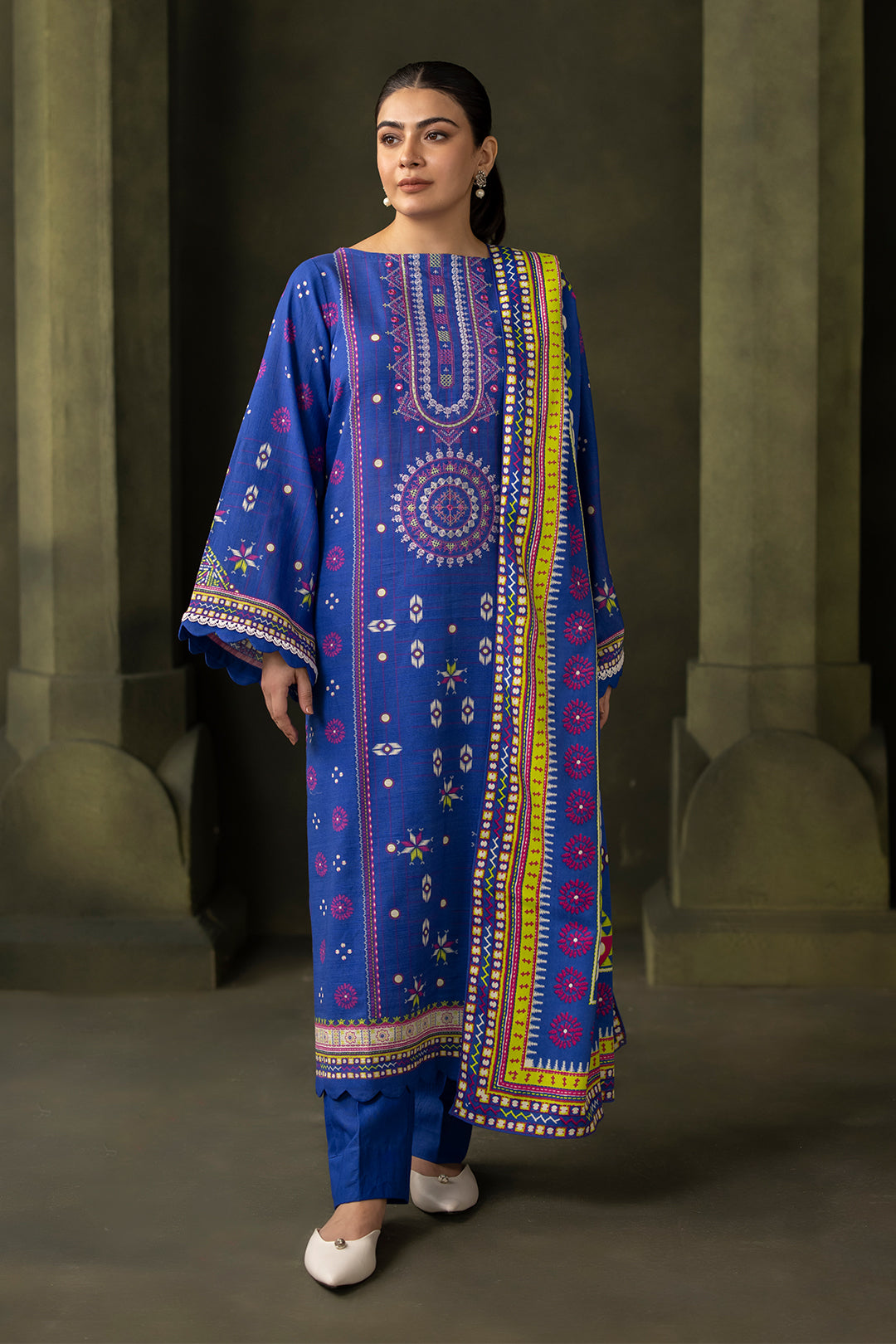 Embroidered Shirt Dupatta - 0180