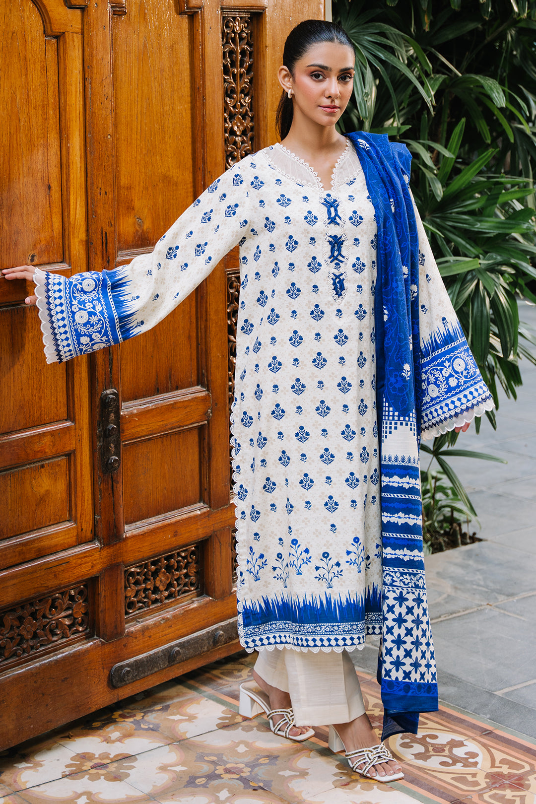 Embroidered Shirt Dupatta - 0265