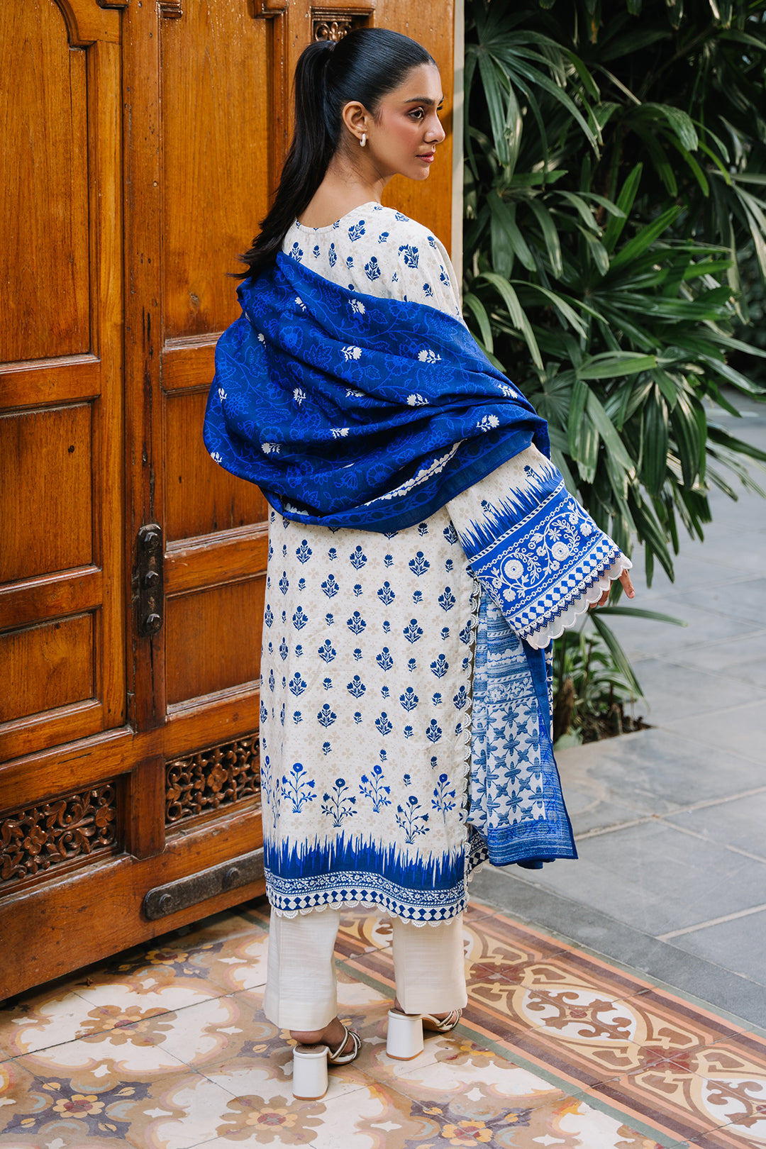 Embroidered Shirt Dupatta - 0265