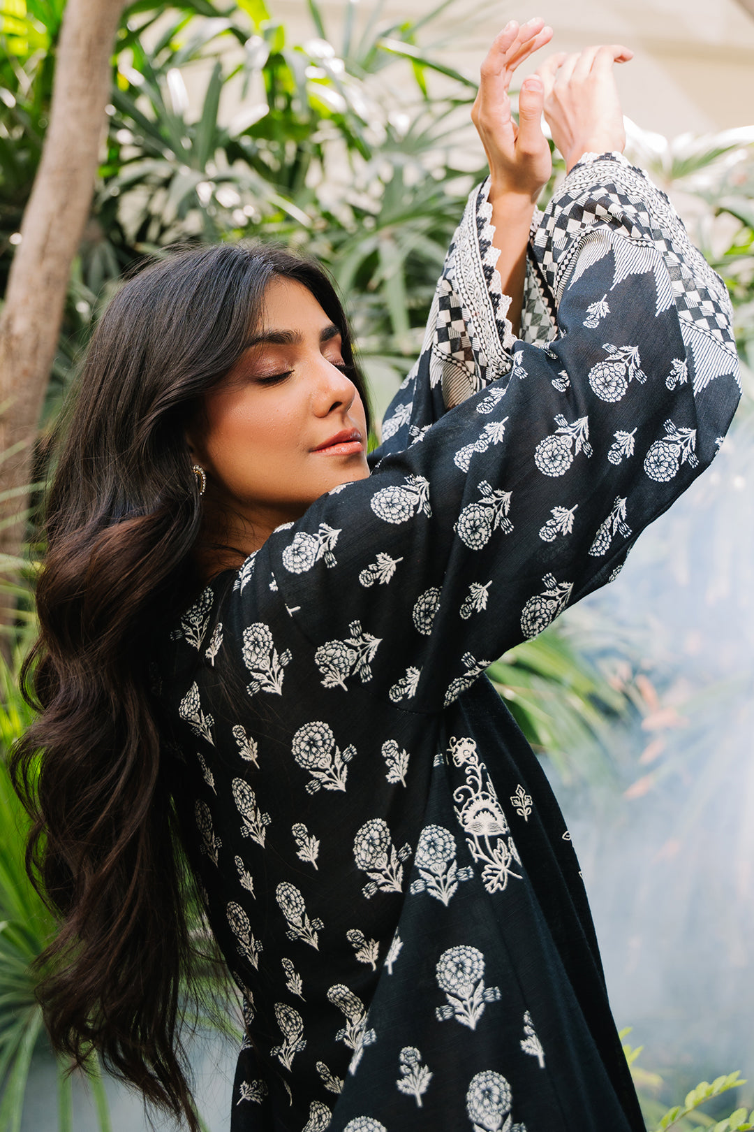 Embroidered Shirt Shalwar - 0268
