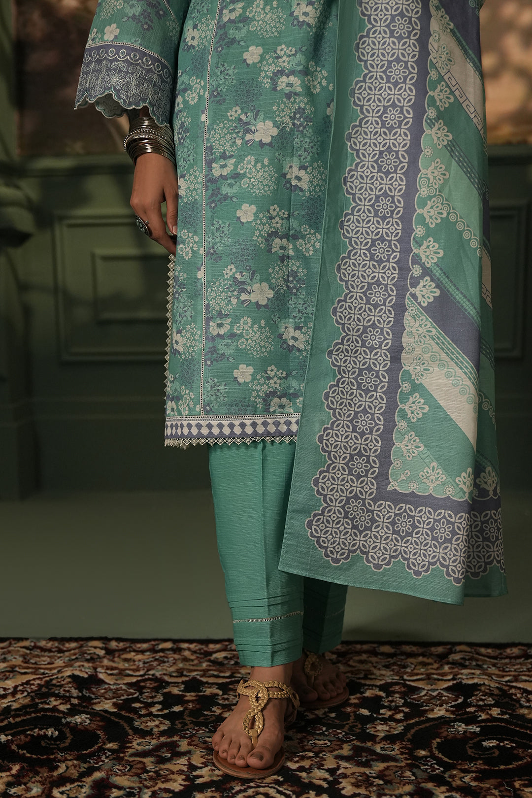 Embroidered Shirt Dupatta - 0351