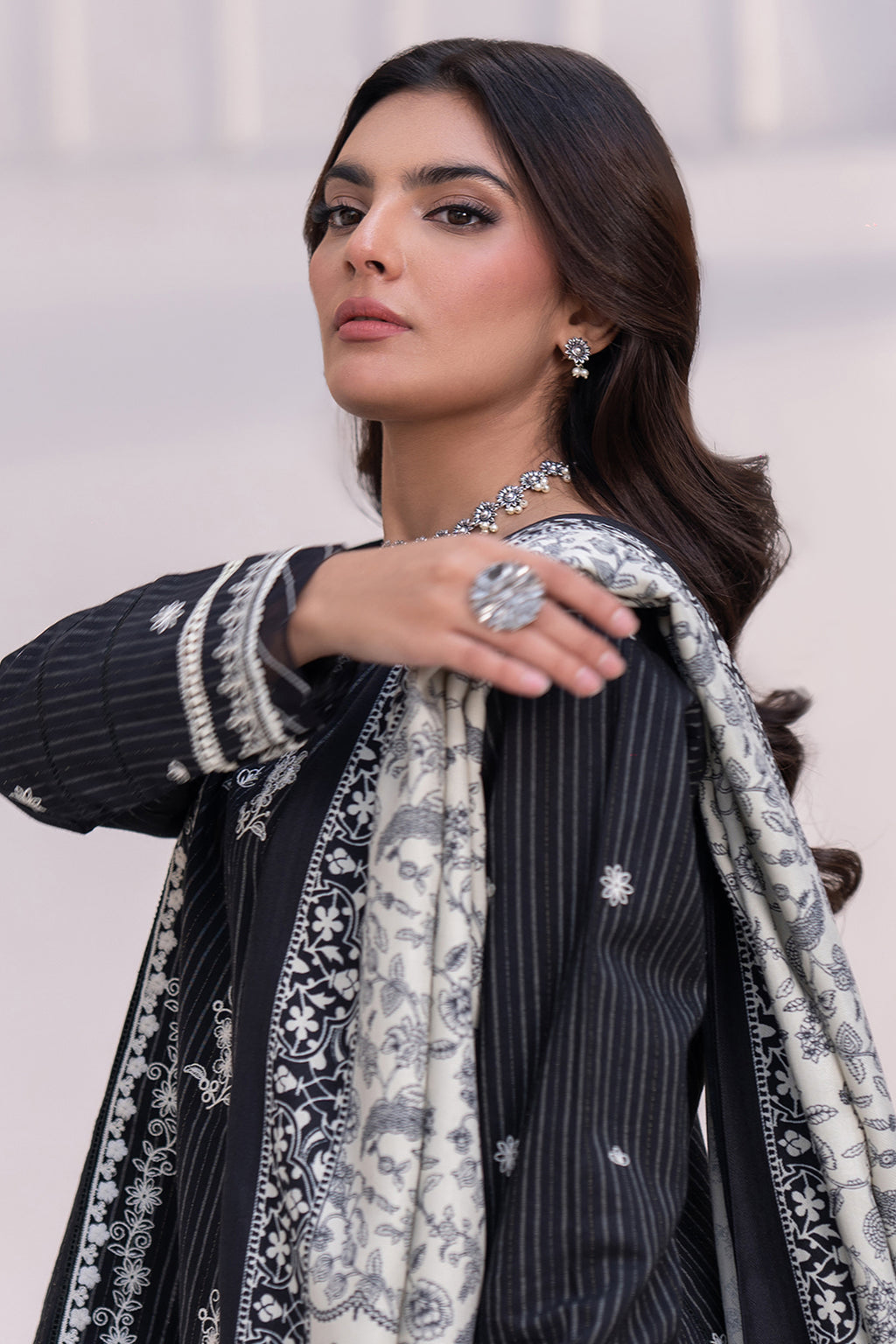 Embroidered Shirt Shalwar Dupatta - 0540
