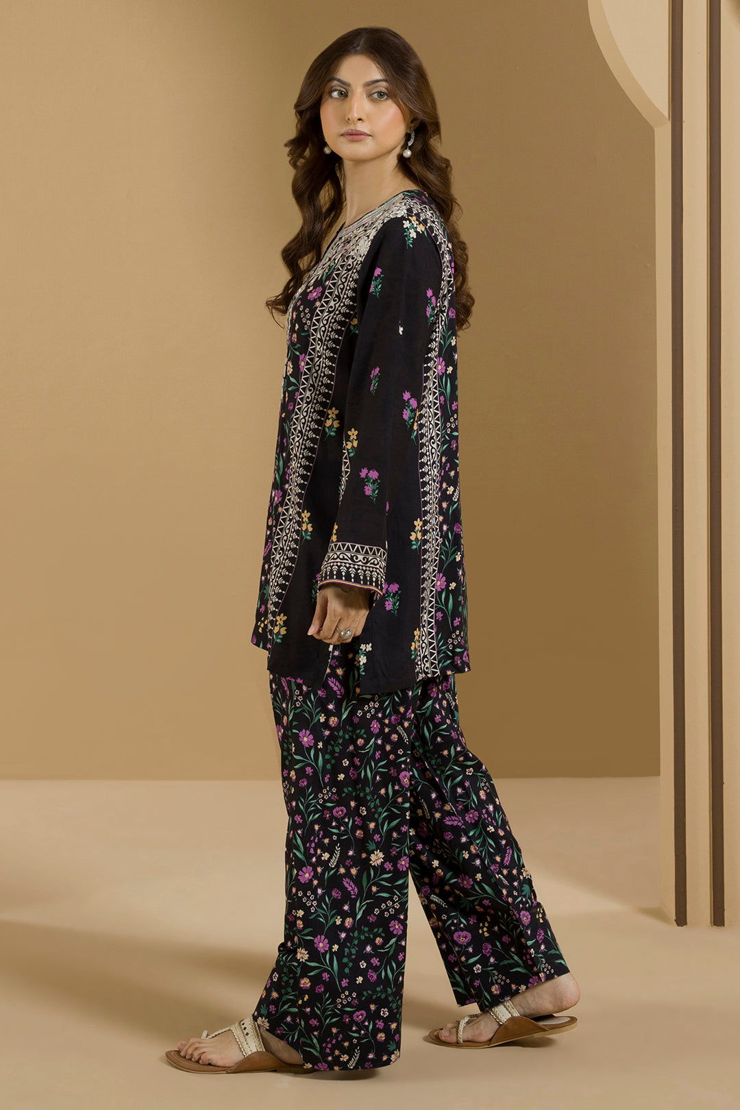 Embroidered Shirt Shalwar - 0095