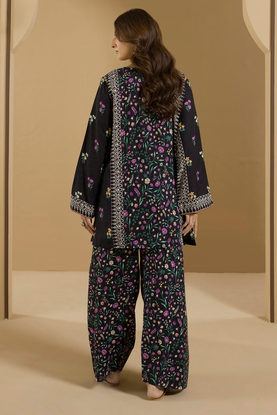 Embroidered Shirt Shalwar - 0095