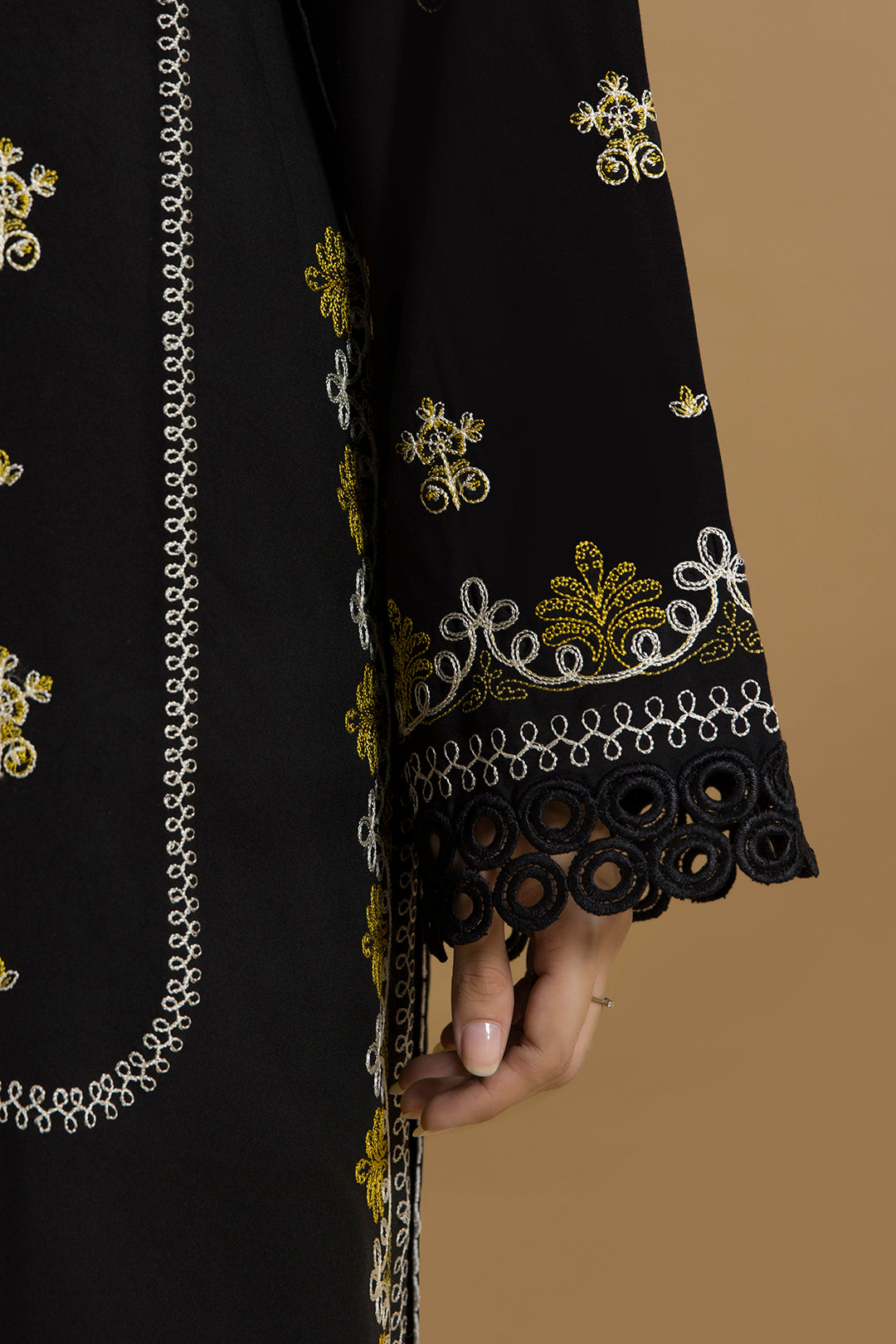 Embroidered Shirt Shalwar Dupatta - 0112