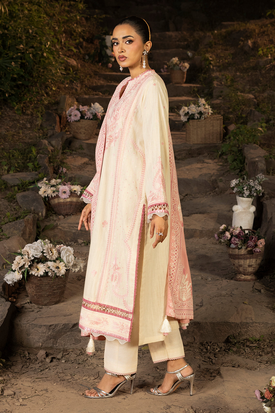 Embroidered Shirt Shalwar Shawl - 0168