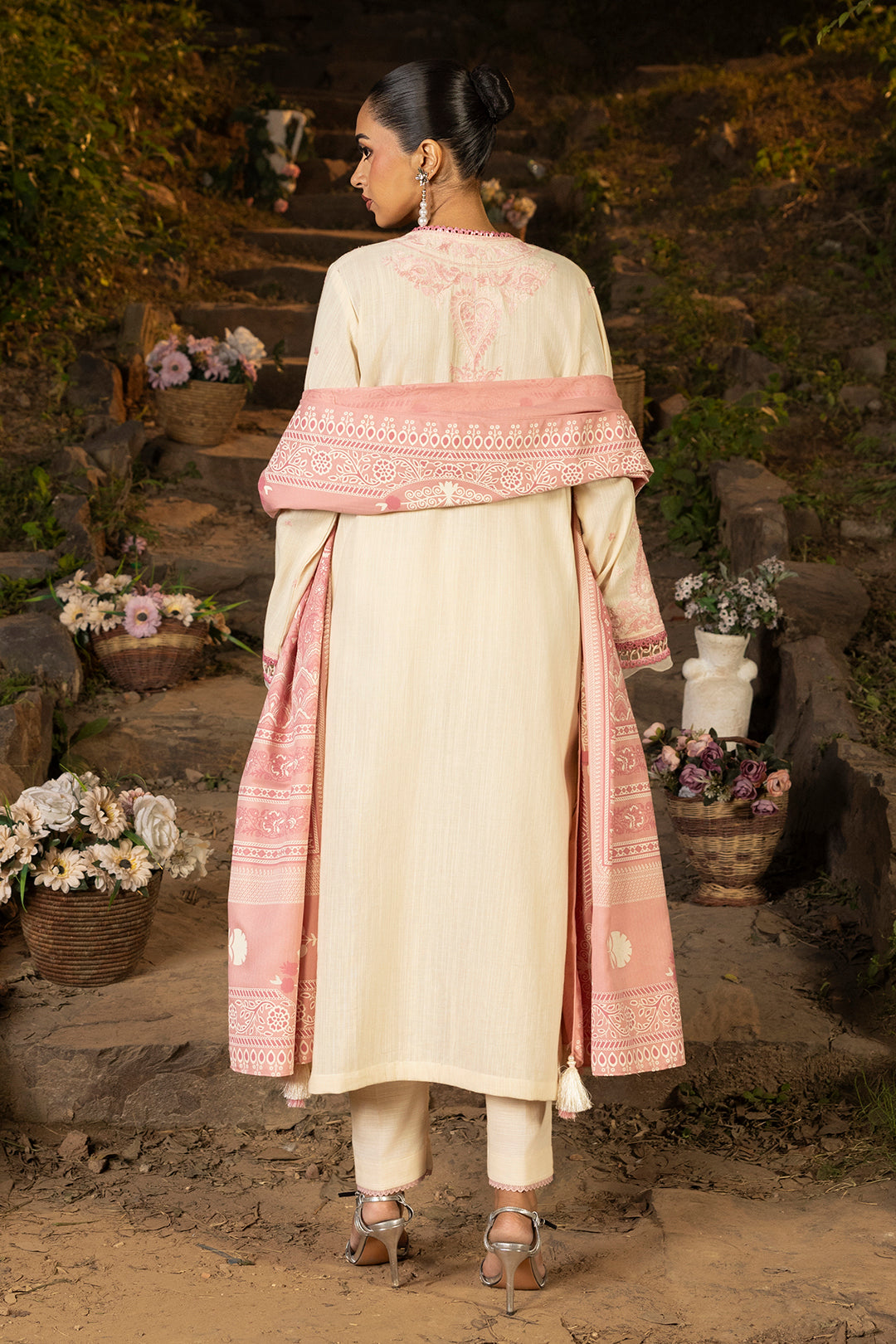 Embroidered Shirt Shalwar Shawl - 0168