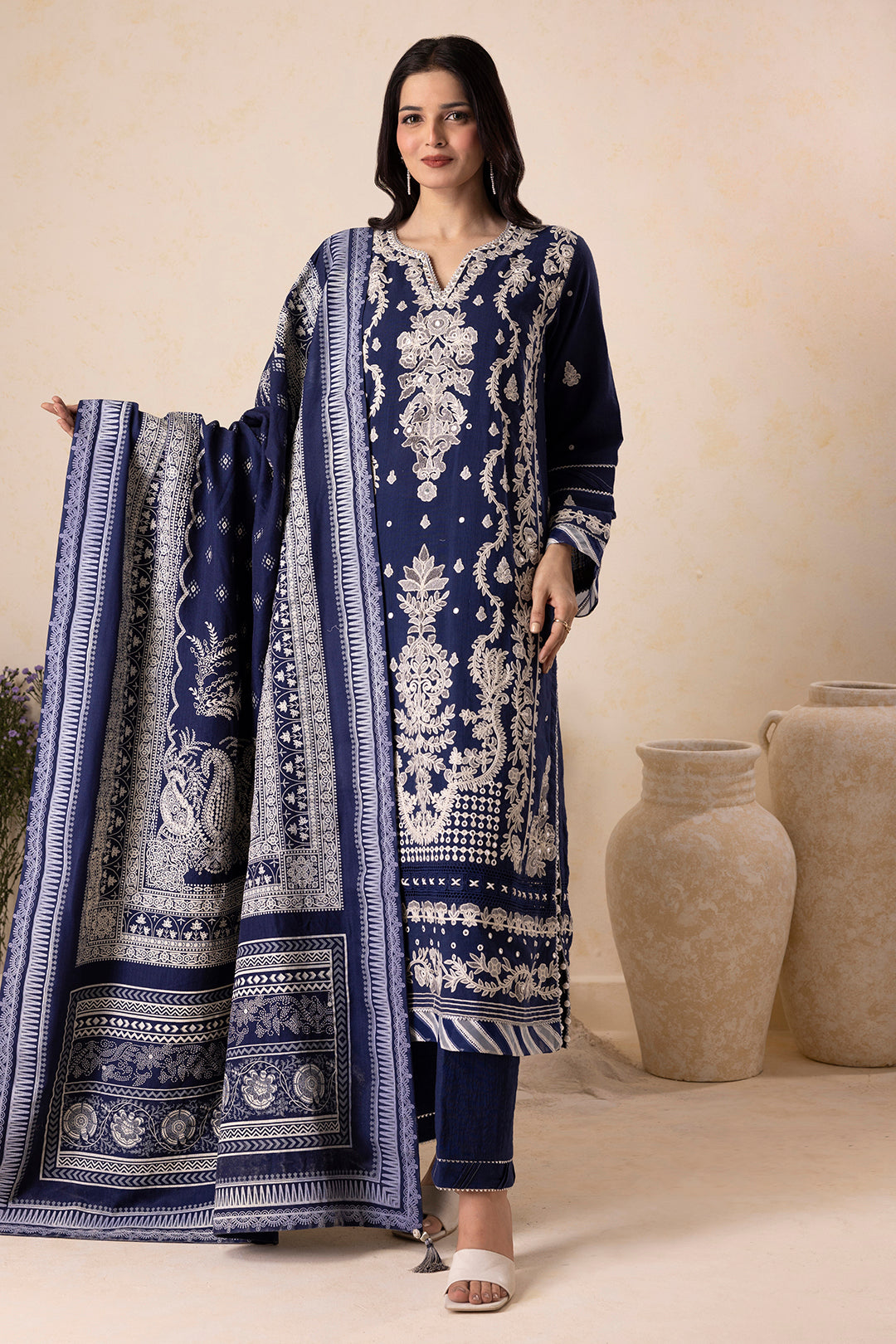 Embroidered Shirt Shalwar Shawl - 0174