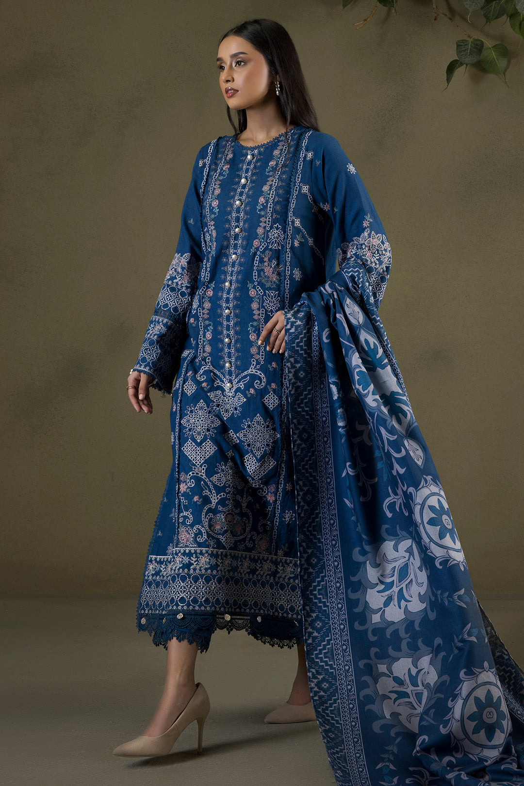 Embroidered Shirt Shalwar Shawl - 0234