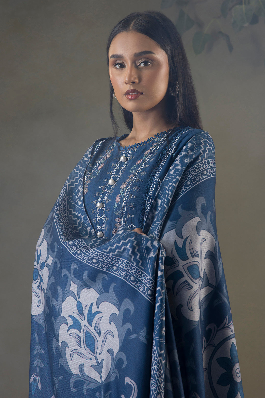 Embroidered Shirt Shalwar Shawl - 0234