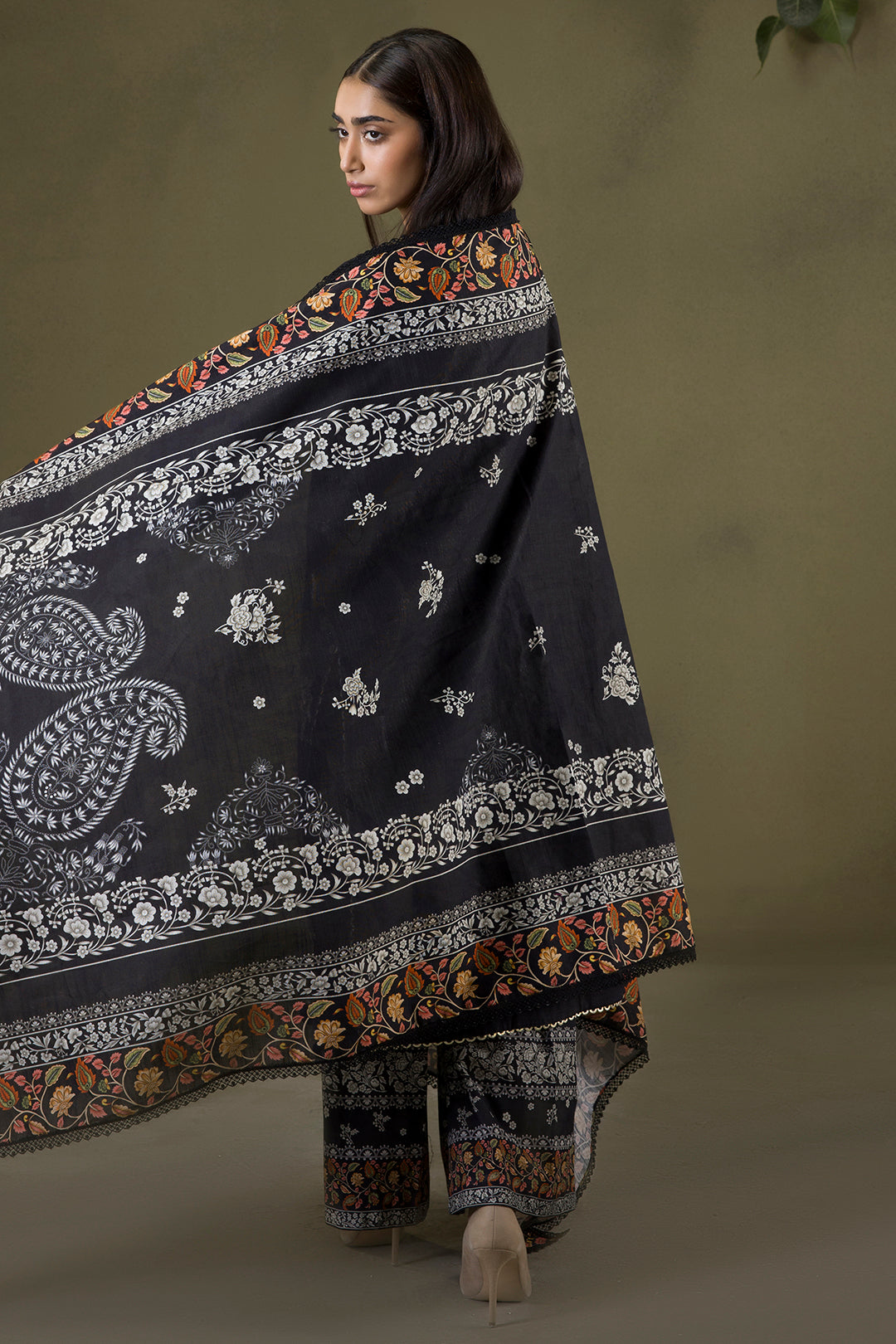 Embroidered Shirt Shalwar Shawl - 0239