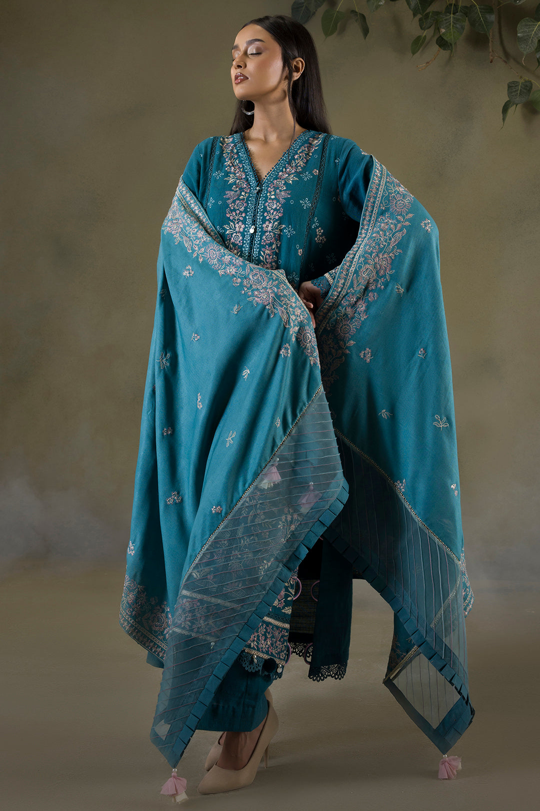 Embroidered Shirt Shalwar Shawl - 0242