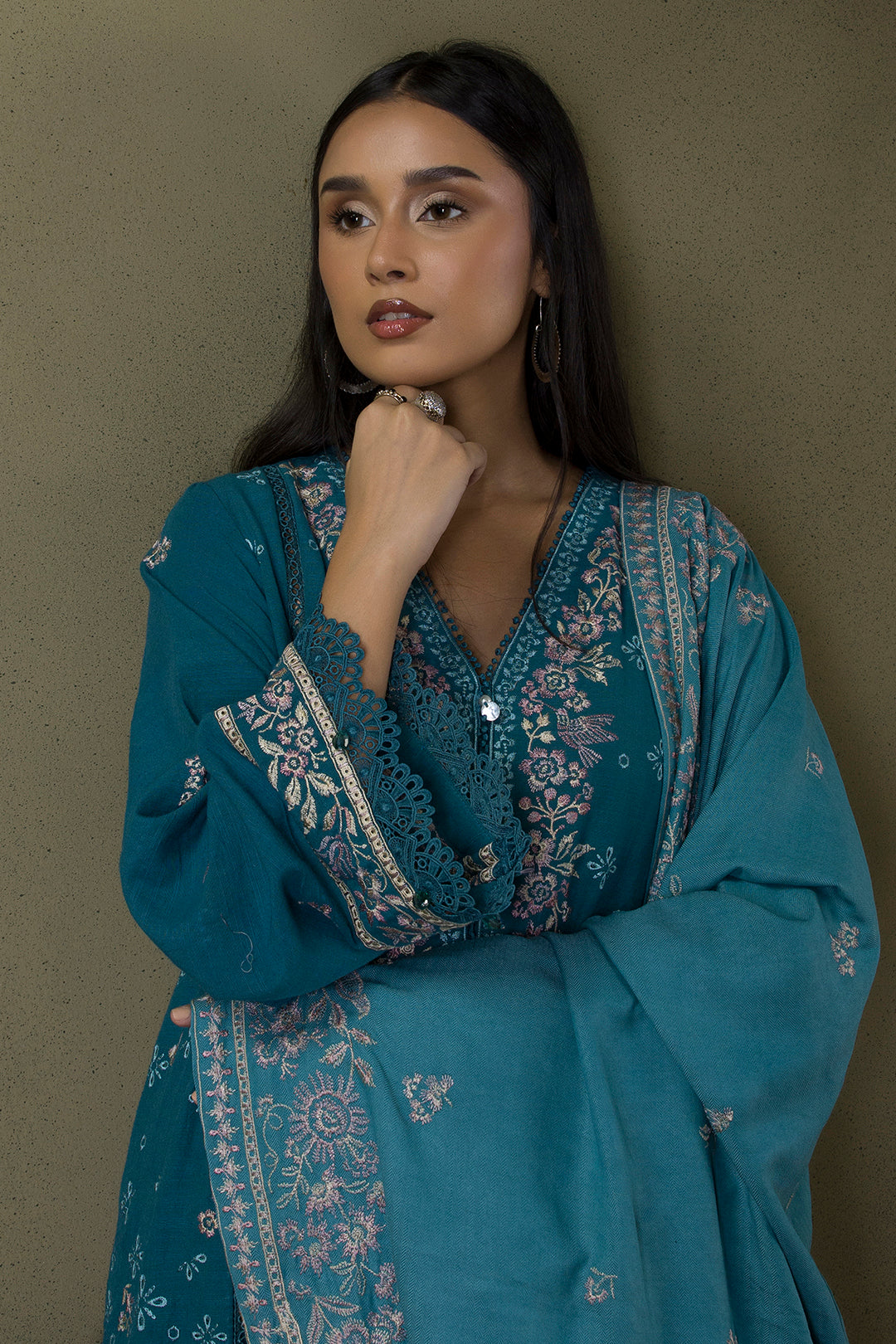 Embroidered Shirt Shalwar Shawl - 0242
