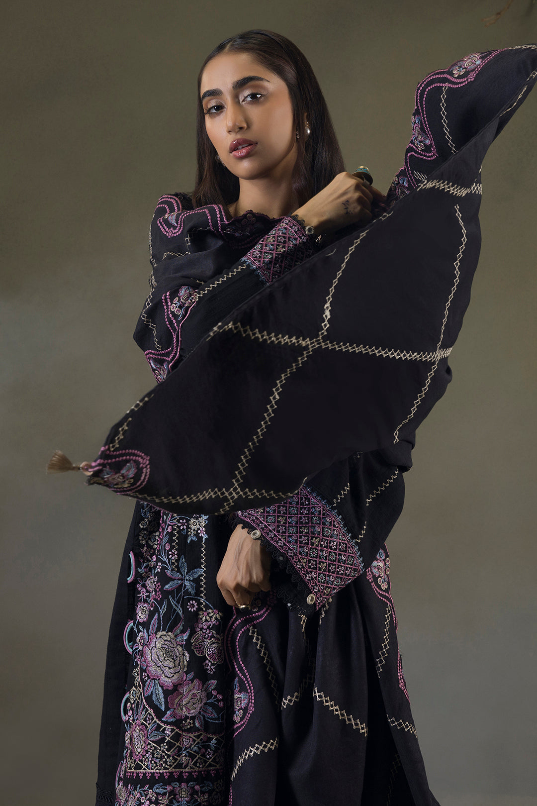 Embroidered Shirt Shalwar Shawl - 0244