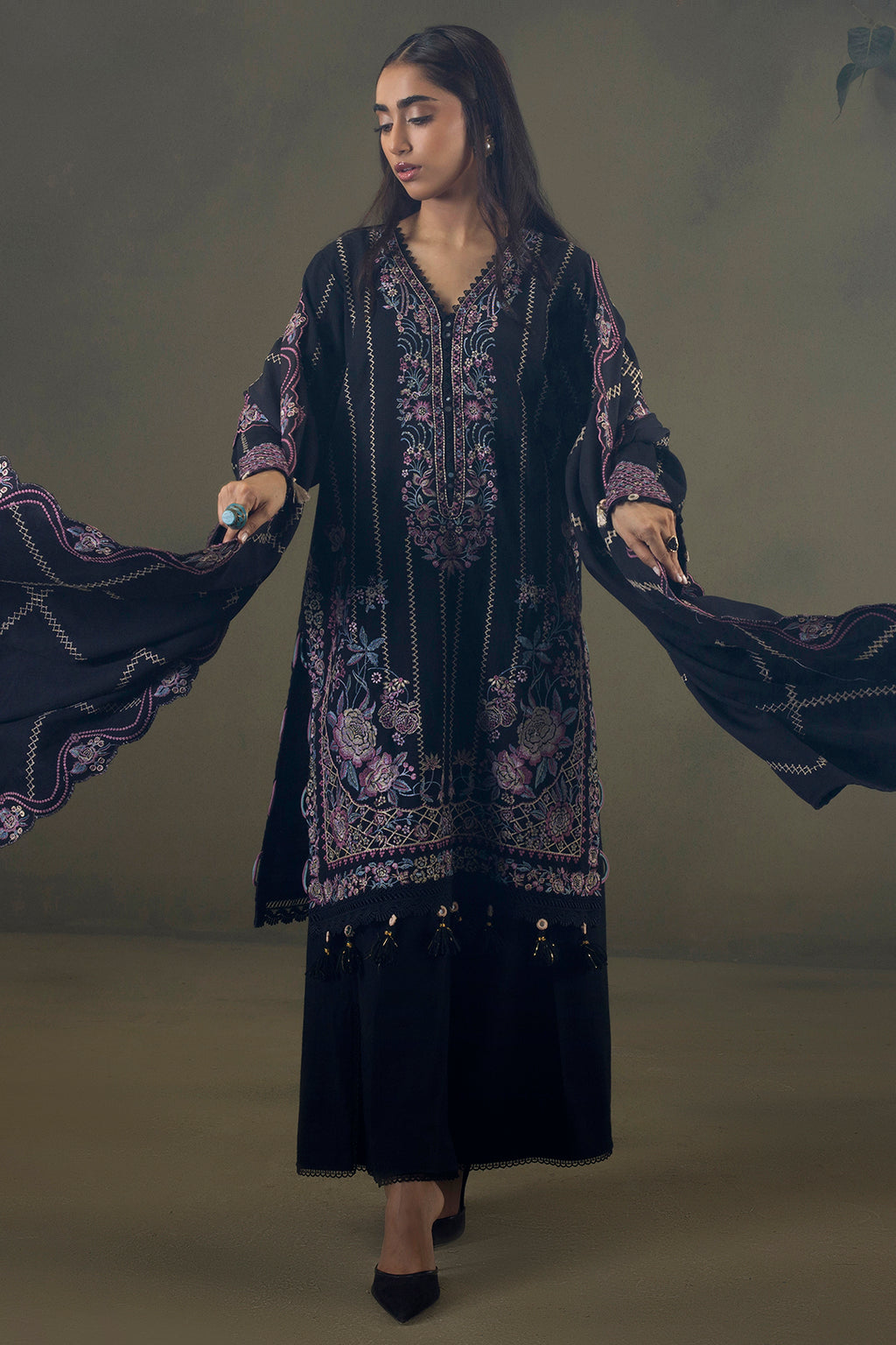 Embroidered Shirt Shalwar Shawl - 0244