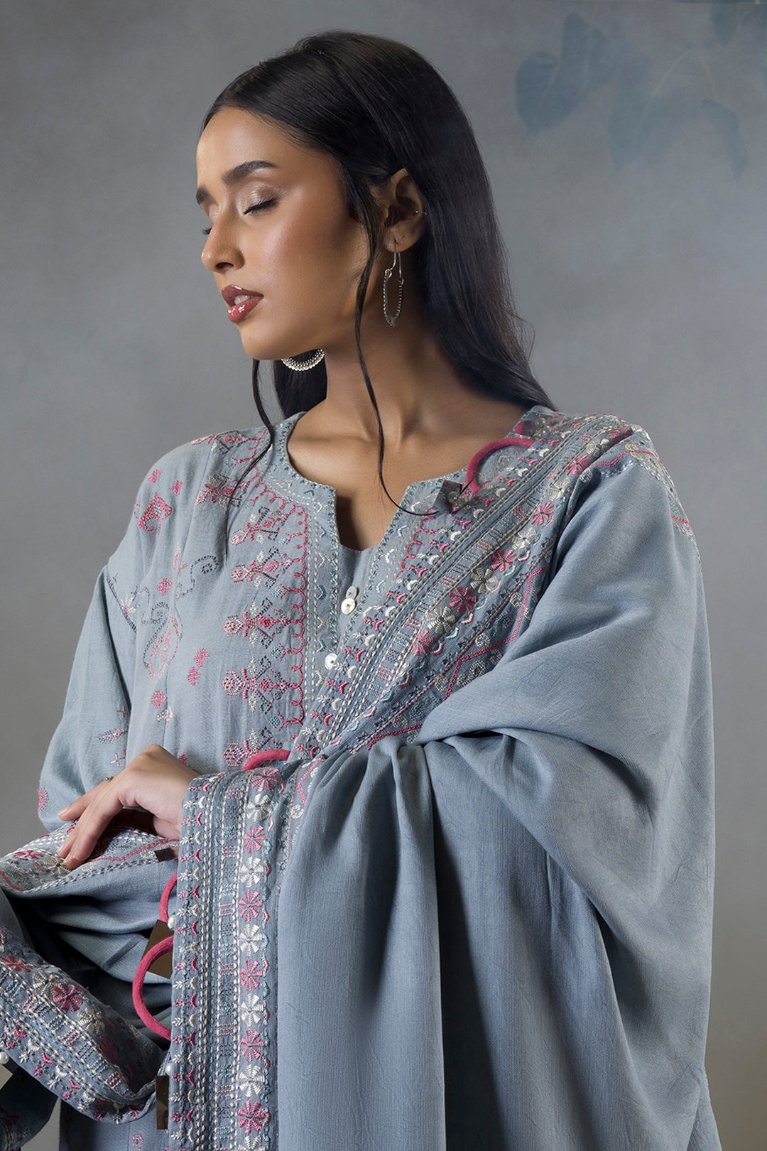 Embroidered Shirt Shalwar Shawl - 0245