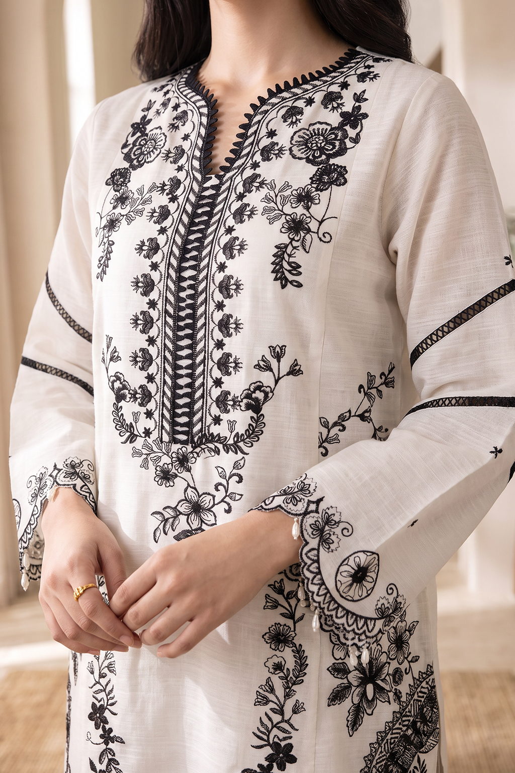 Embroidered Shirt Shalwar Shawl - 0325