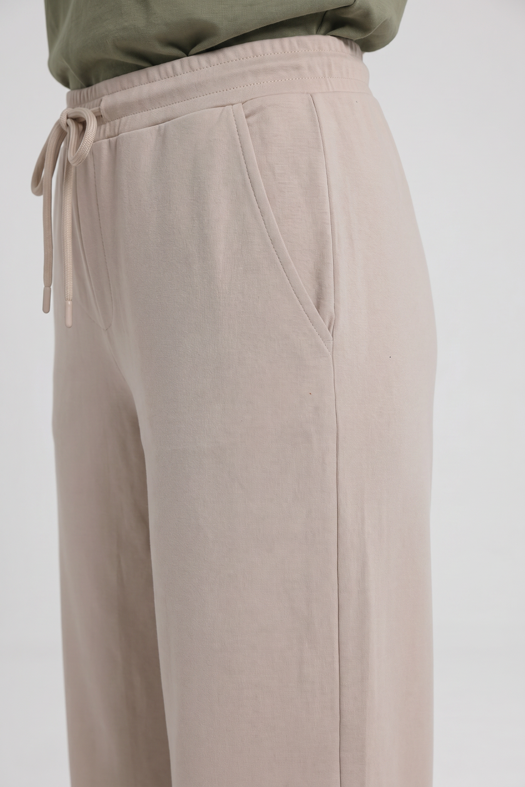 Bottom - 6001