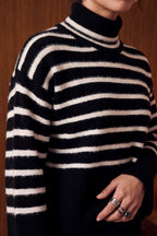 Sweater - 1008