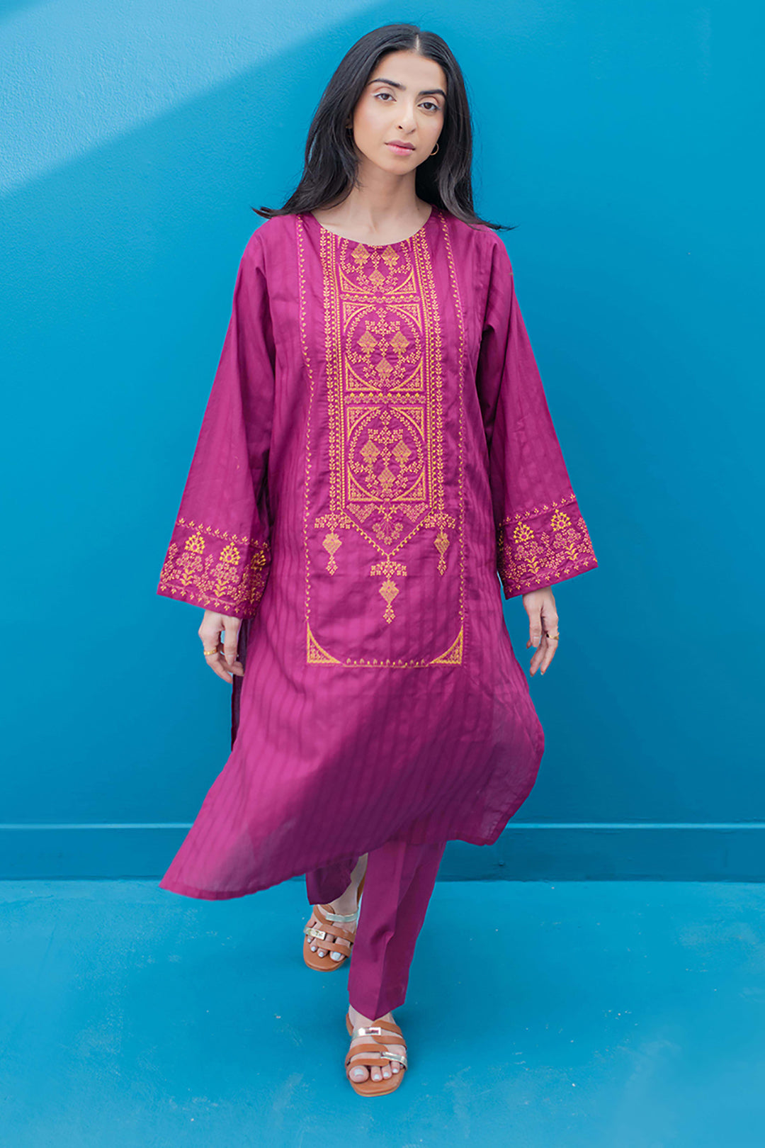 Embroidered Kurta Trouser - 1159