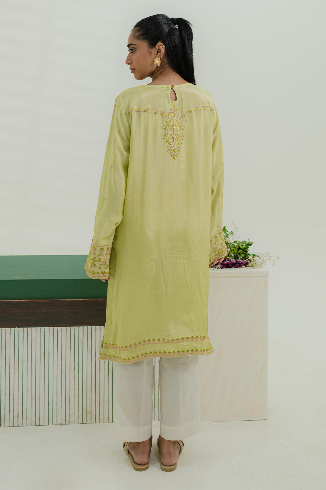 Embroidered Kurta - 3124