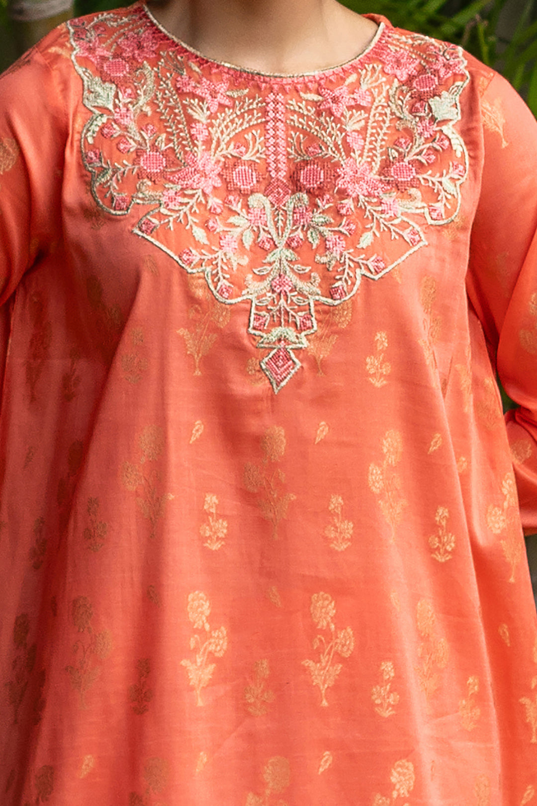 Embroidered Kurta Trouser - 3261