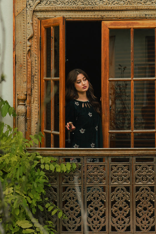 Embroidered Kurta Dupatta Trouser - 3283