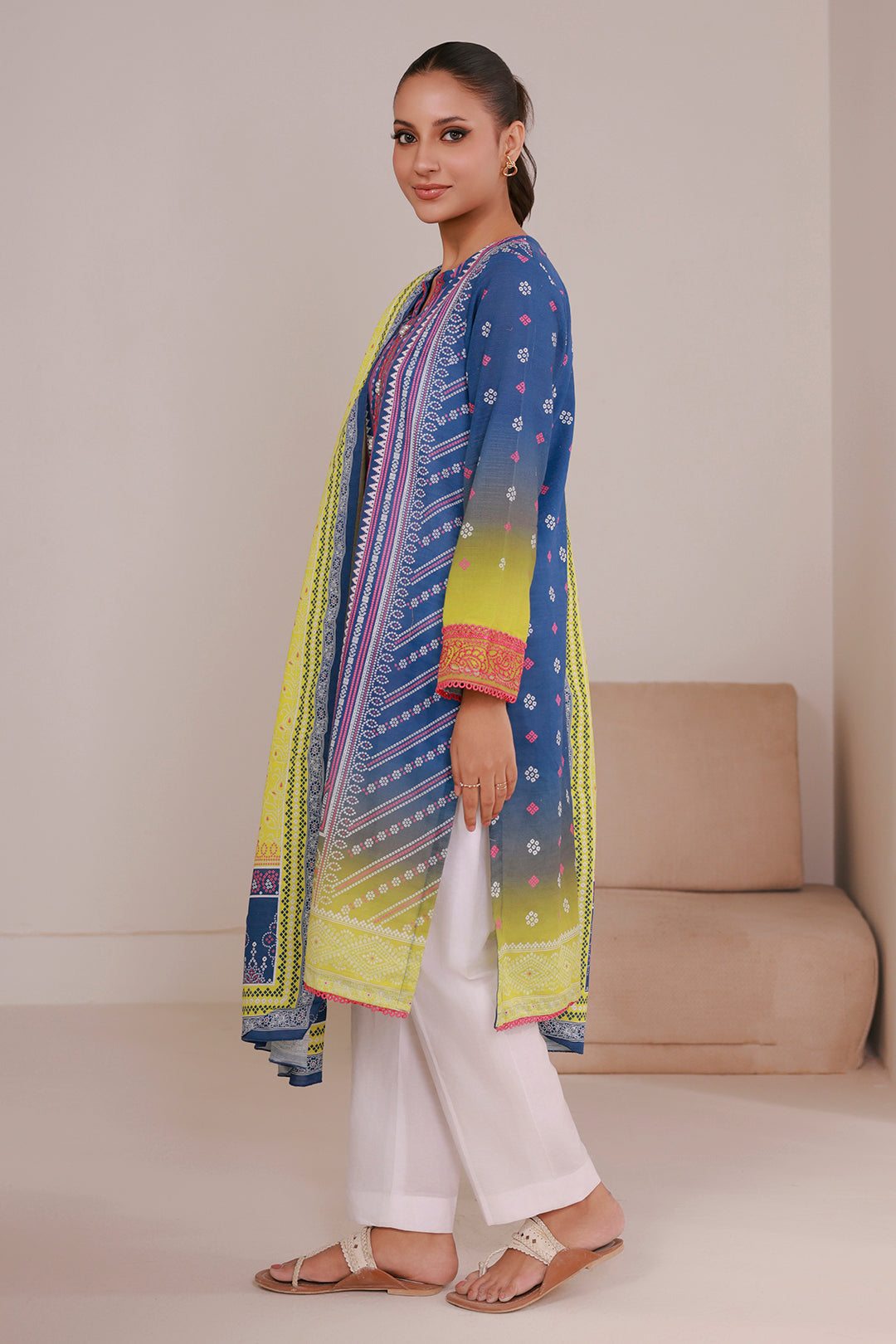 Embroidered Kurta Dupatta - 2936